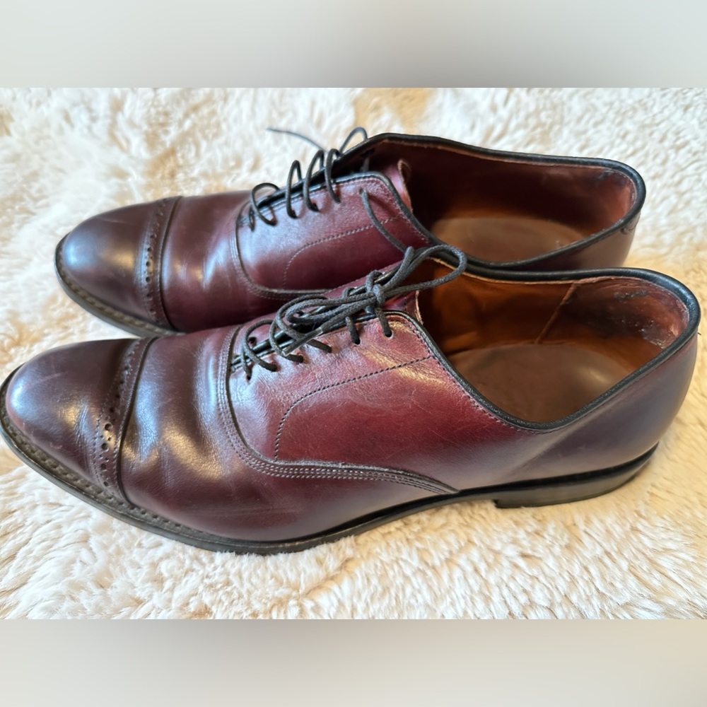 Allen Edmonds Fifth Avenue Cap Toe Oxford Dress Shoe, burgundy, size 11
